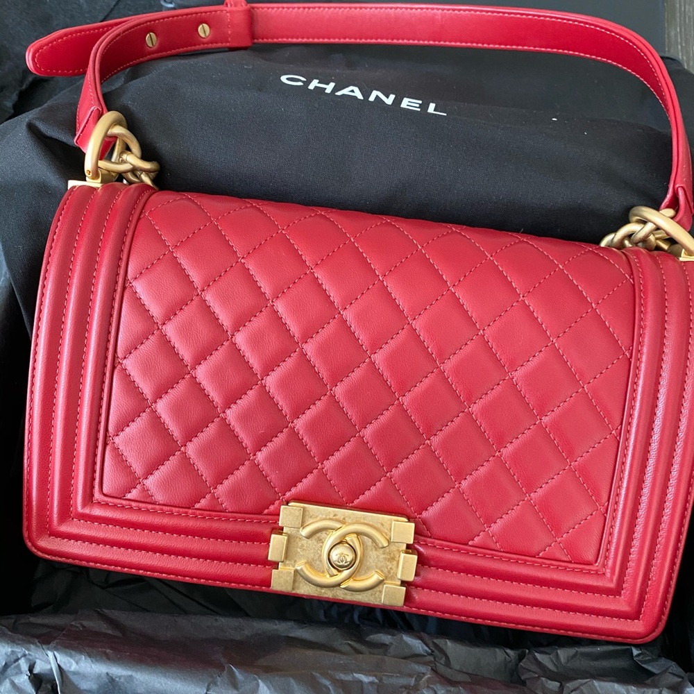 CHANEL boy flap bag with gold hardware